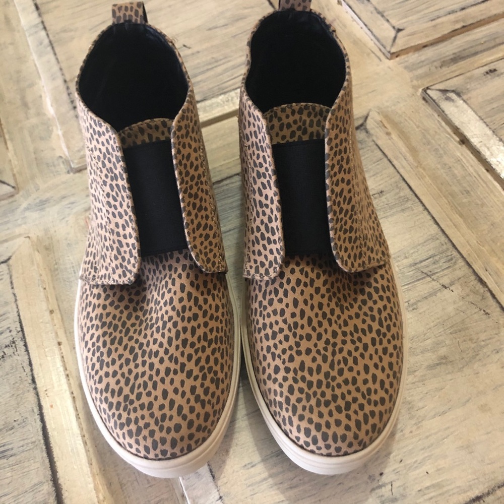 Lillian Microseude Slip On Leopard Sneakers